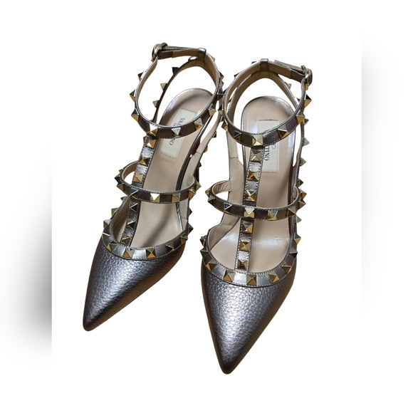 Valentino Tan Rockstud Heels with Pointed Toe Metalic Gold Size 37.5 - Picture 4 of 12